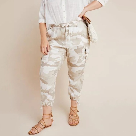 NWT Sanctuary Carefree Linen Camo Cargo Pants White/Cream - Picture 1 of 8